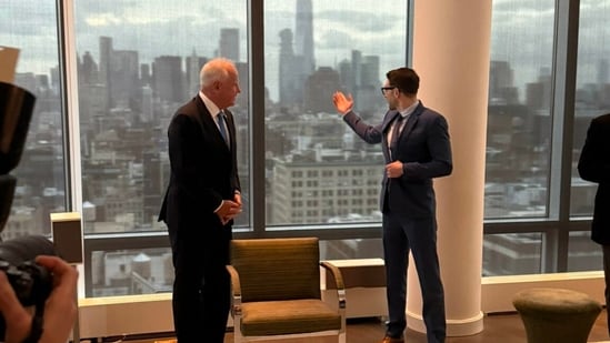 Tim Walz assembly with Alex Soros sends MAGA right into a meltdown, ‘why is he bowing’