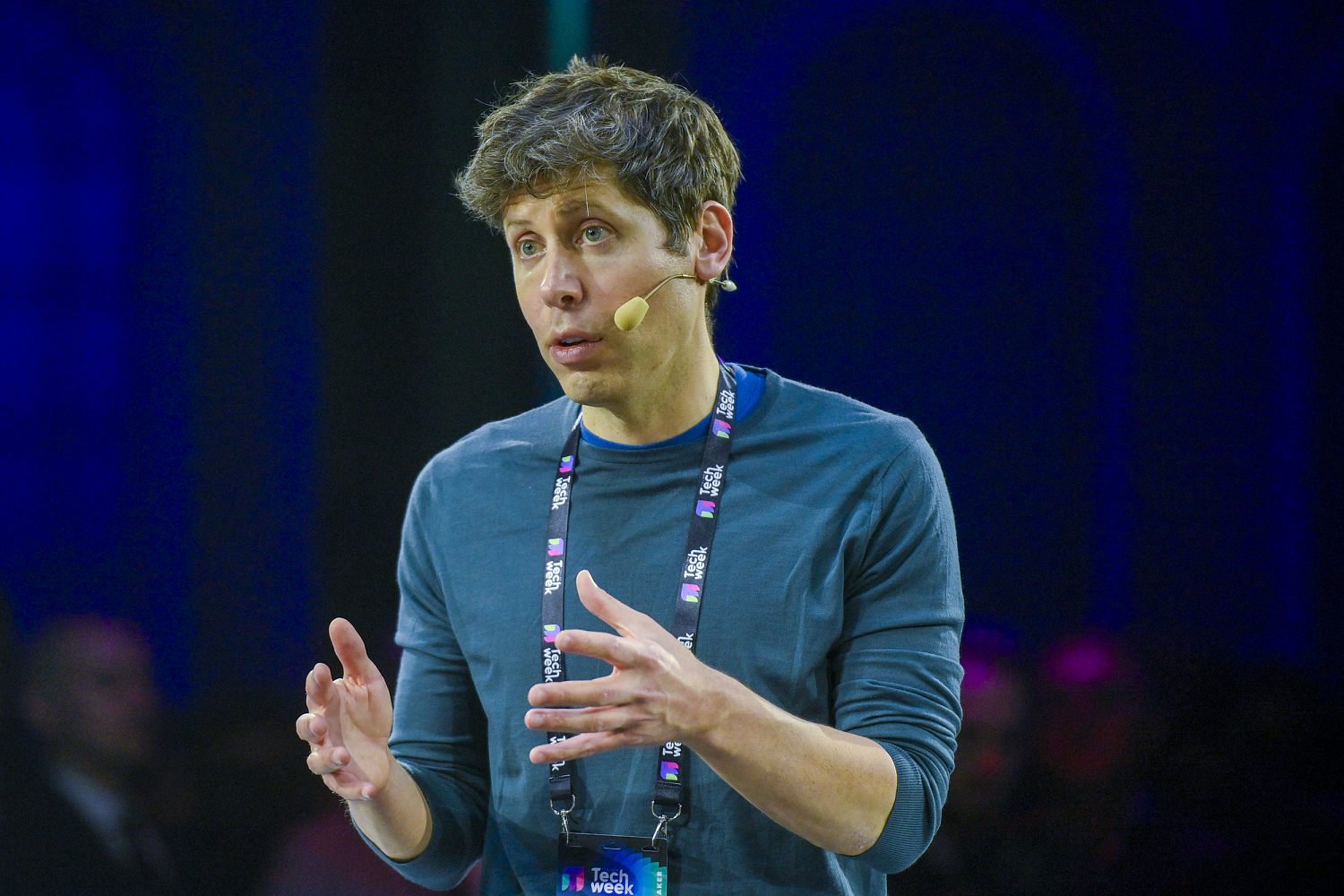 Sam Altman tells OpenAI employees there is not any plan for him to obtain a ‘big fairness stake’ in firm