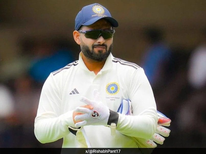 “Helmet Se LBW Nikal Sakta Hai”: Rishabh Pant’s Hilarious Stump Mic Chatter vs Bangladesh