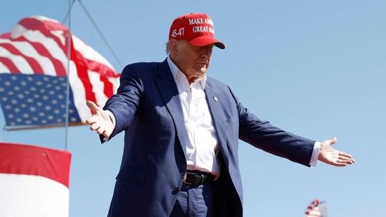 Trump says ladies would ‘now not’ take into consideration abortion if he wins, ‘Their lives will probably be completely happy’ (360taazanews.com)