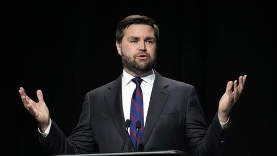 JD Vance escorted out of Pittsburgh’s iconic restaurant, regardless of Harris holding an occasion in the identical venue