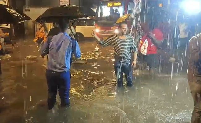 Heavy Rain In Mumbai Leaves Commuters Stranded, Some Flights Diverted