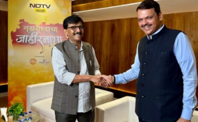 A D Fadnavis-Sanjay Raut Bonhomie Moment At NDTV Event