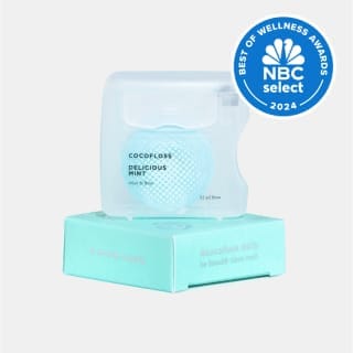 The Best Dental Floss To Remove Plaque, According to Experts