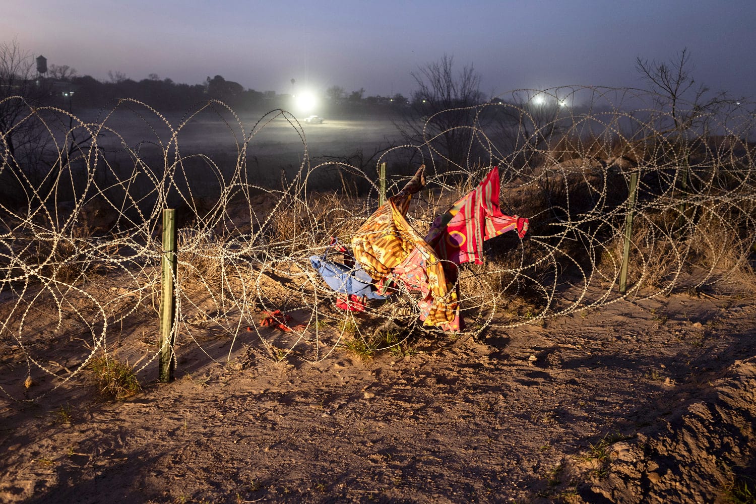 Migrant deaths spike outdoors El Paso