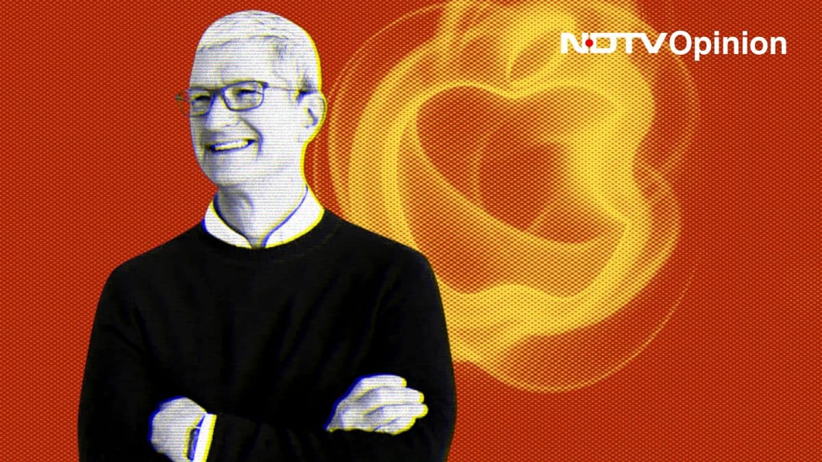 Which Is A Better Handshake For Apple CEO Tim Cook?