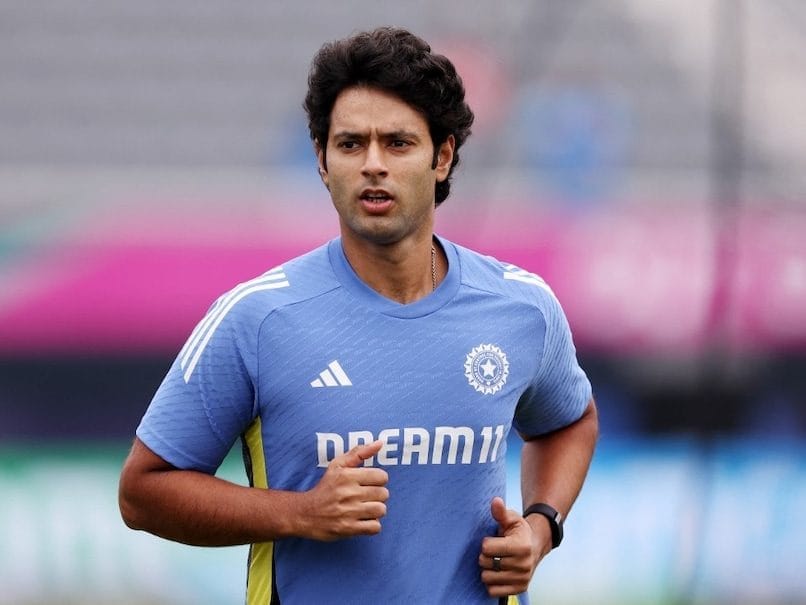 Big Blow For India As Shivam Dube Ruled Out Of Bangladesh T20Is. This MI Star To Replace Him