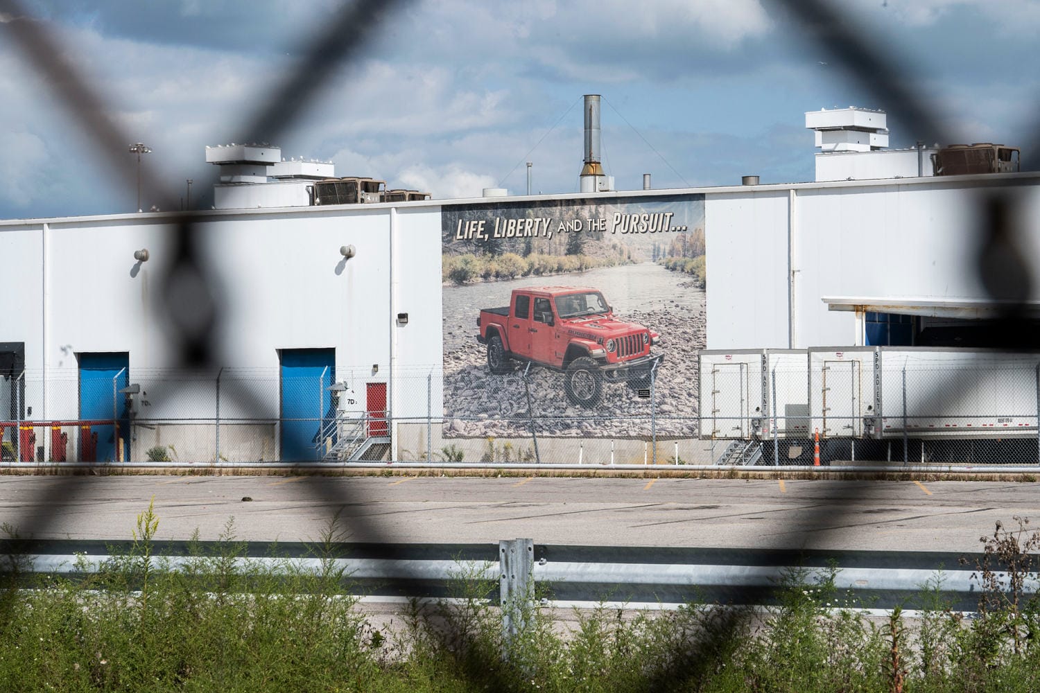 Stellantis to indefinitely lay off 1,100 employees at Jeep plant in Ohio