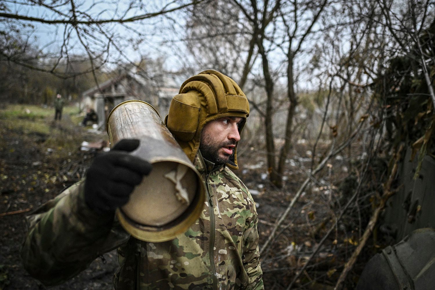 Russia plenty troops for Kursk offensive; Putin-Trump name denied by Kremlin