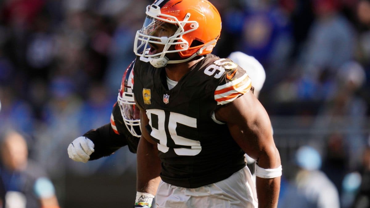 2024 NFL pass-rusher rankings forward of Week 12