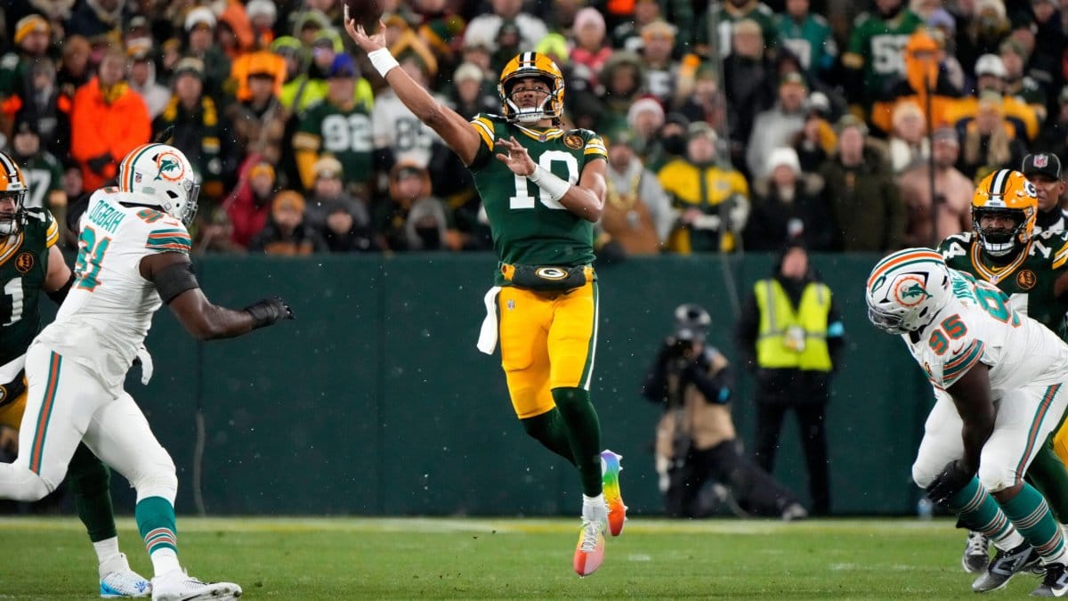 NFL Week 17 Betting: Midweek market replace