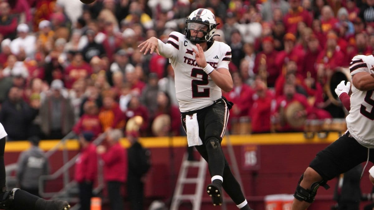 Conference Teams of the Week and Player Awards