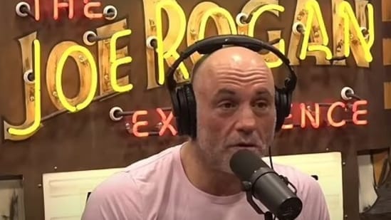 Joe Rogan addresses whether or not Sean ‘Diddy’ Combs ‘poisoned’ Jamie Foxx: ‘That’s completely potential, however…’