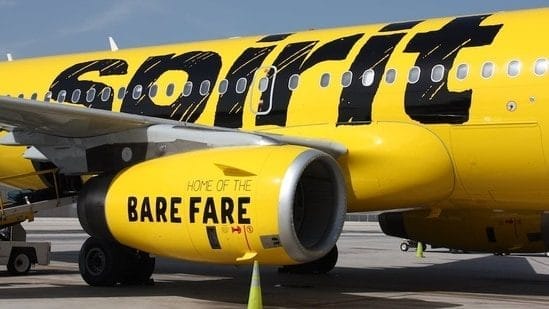 US flights to Haiti banned after Spirit planes shot by gangs
