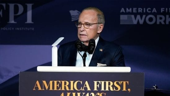 Trump contemplating Fox Business host Larry Kudlow for prime financial job: Report