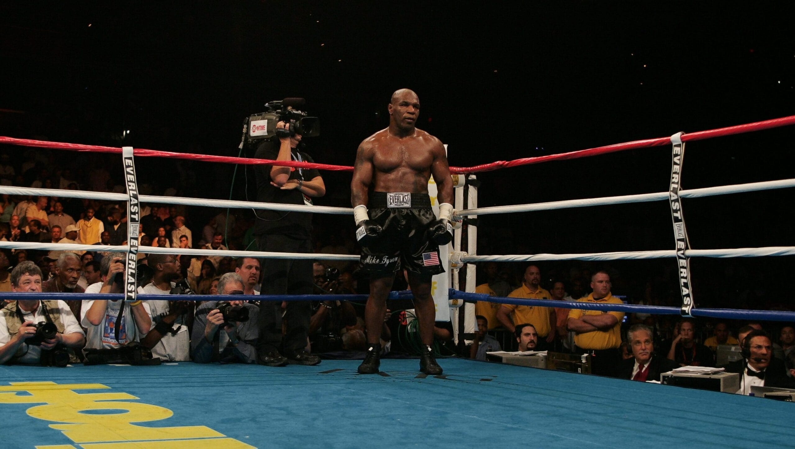 When Was Mike Tyson’s Last Fight? Former Champion’s Past Matchups – Hollywood Life