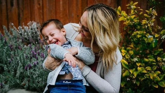 US single mom locations kids for adoption, admits she will’t ‘afford’ to boost them | Trending