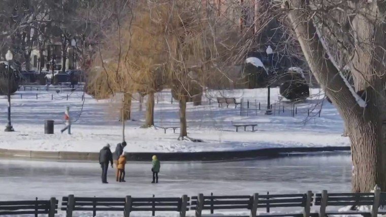 How local weather change is making white Christmas a uncommon occasion