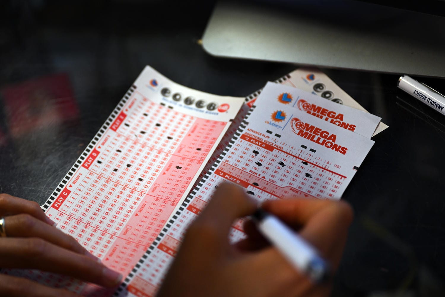 Mega Millions jackpot hits billion forward of Christmas Eve drawing