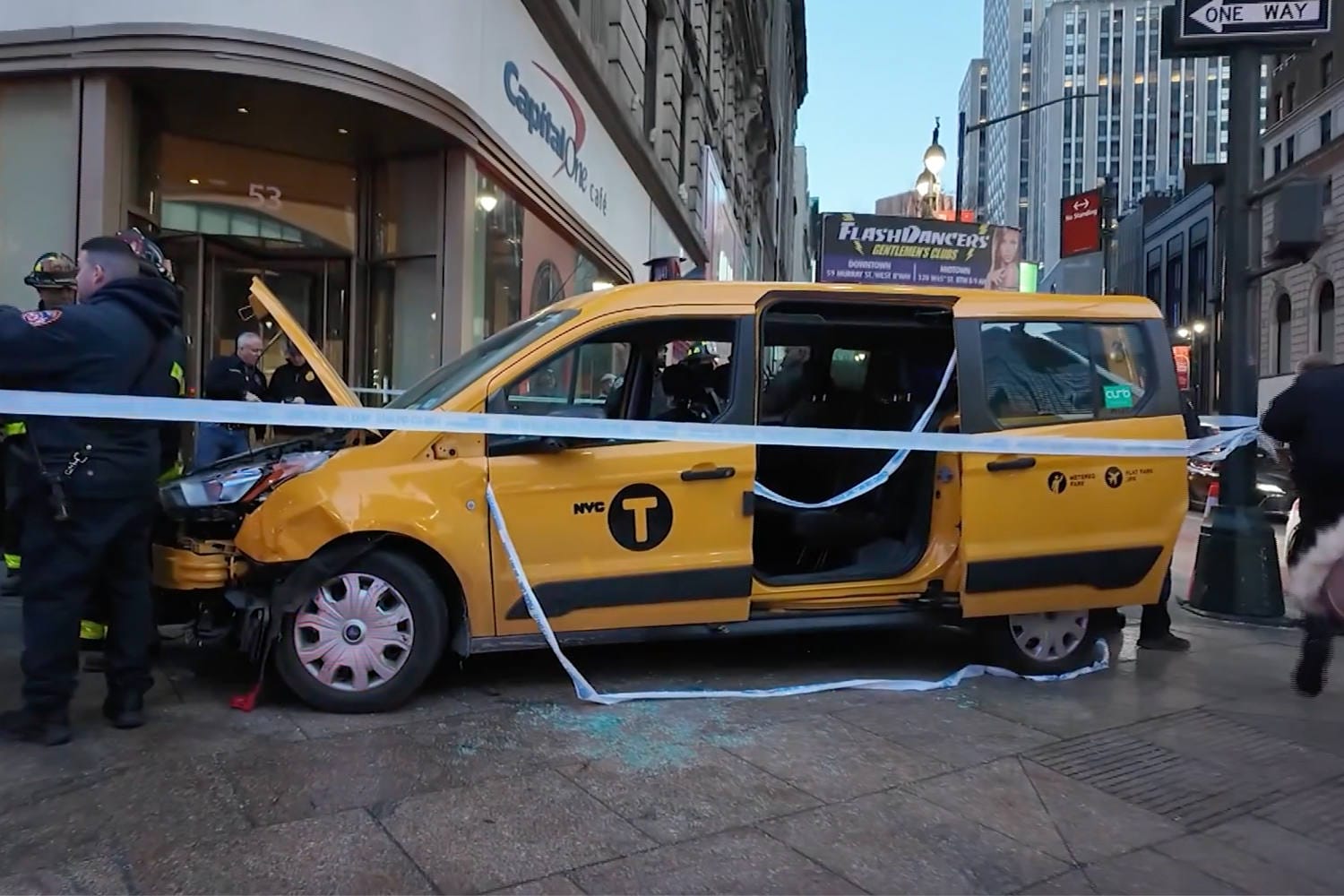 Child and mom amongst 6 struck by taxi that veered onto sidewalk in Manhattan