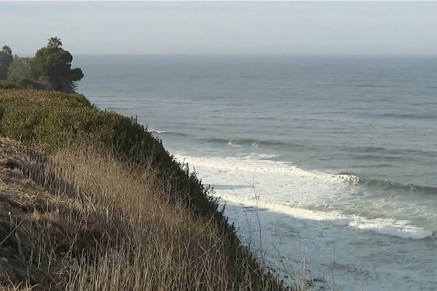 Human stays discovered on Southern California shoreline on consecutive days