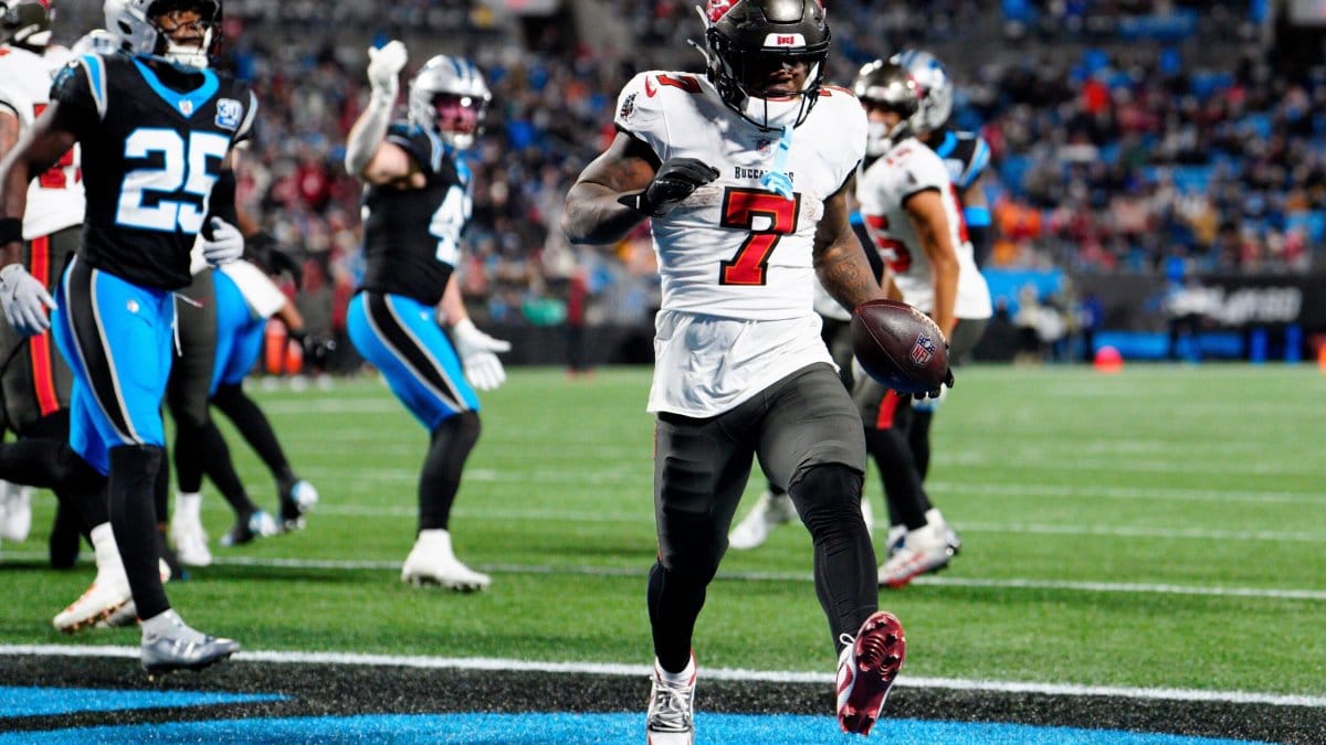 Tampa Bay Buccaneers 26, Carolina Panthers 23