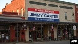 In Carter’s hometown, a long-anticipated goodbye begins