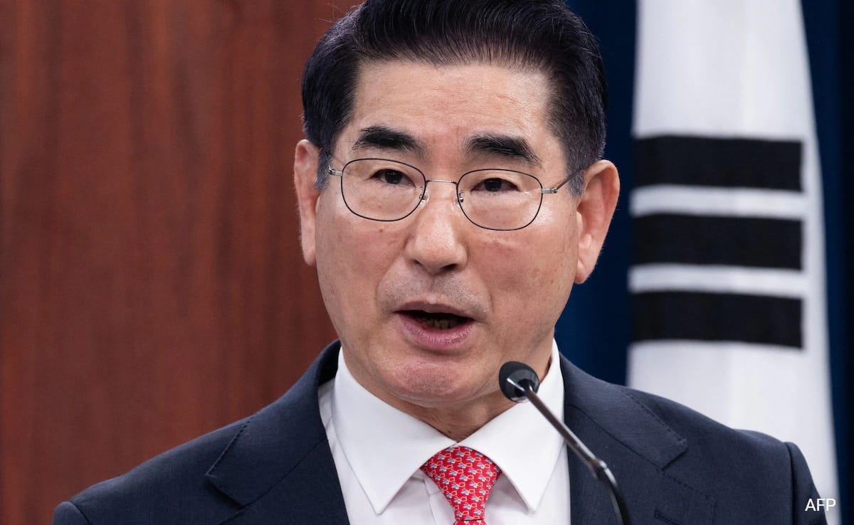 South Korea Leader Attempts Suicide Using Underwear Over Failed Martial Law