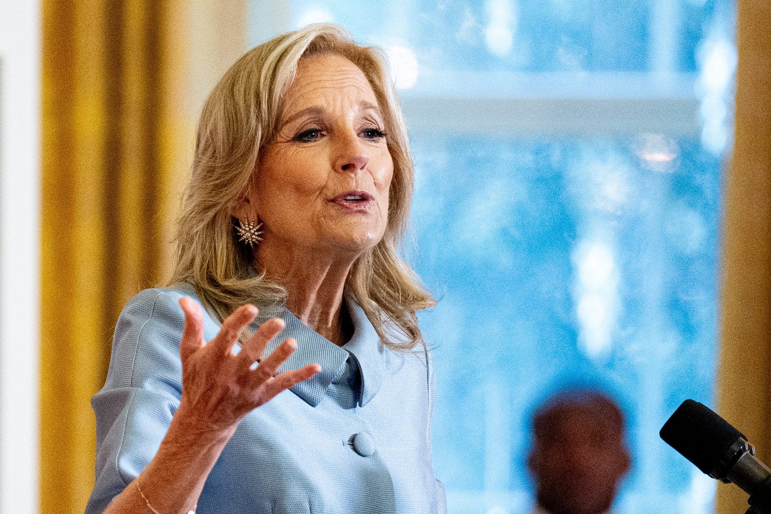 Jill Biden obtained the priciest present from a overseas chief in 2023 — a ,000 diamond