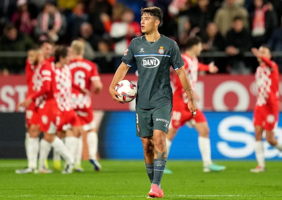 Espanyol to be left with out striker for remainder of the season as Tottenham Hotspur make transfer