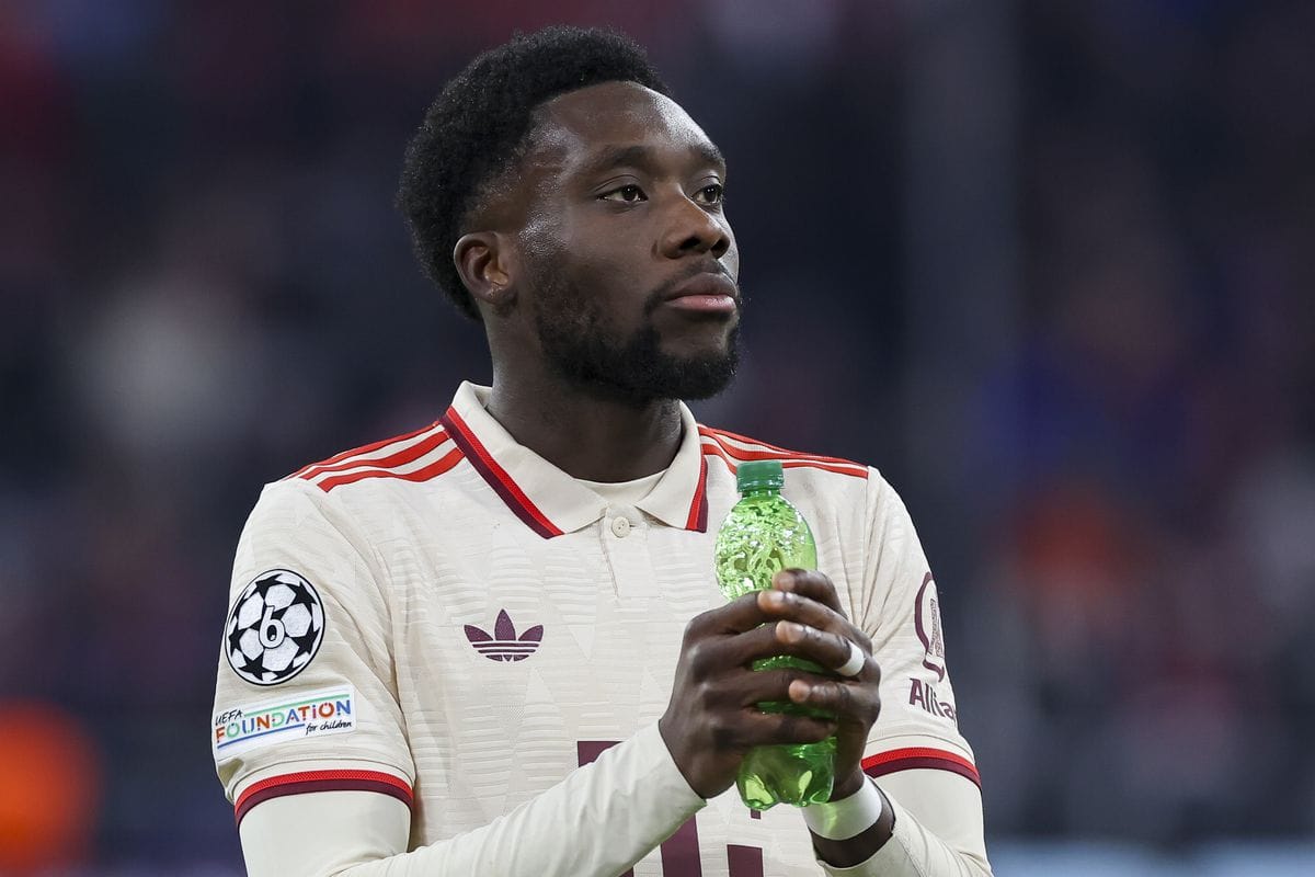 Alphonso Davies agent assembly with Bayern Munich for contract talks