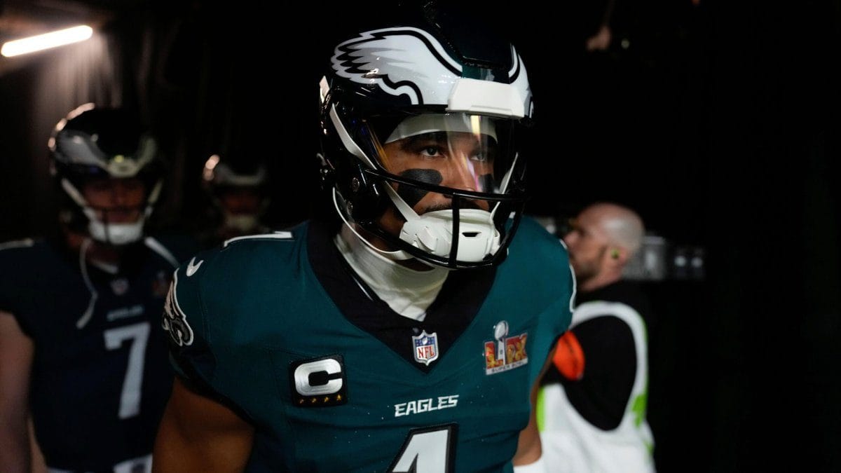 Jalen Hurts and the Eagles had all the proper solutions for Steve Spagnuolo’s strain schemes
