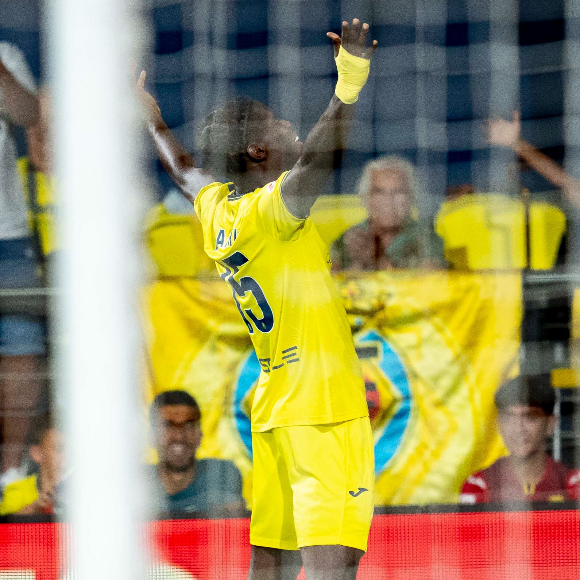 Villarreal Update Reded Asking Price for Everton Target