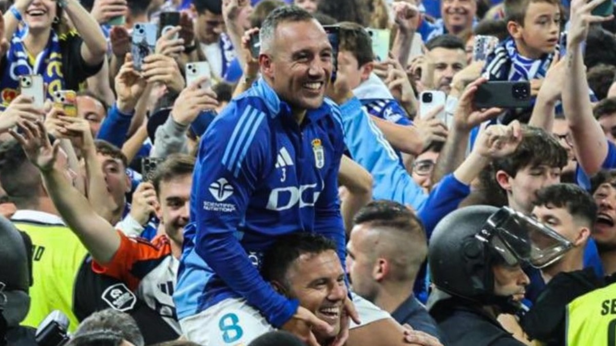 Oviedo to Rename Square After Promotion Hero Santi Cazorla