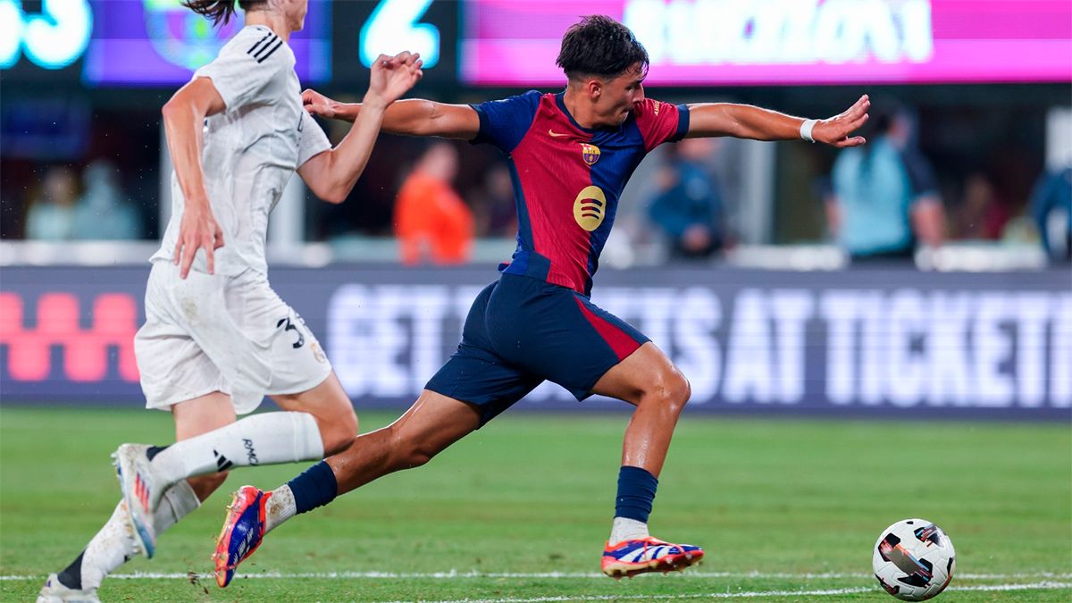 Barcelona to Sell Teenage Midfielder